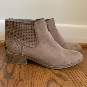 Dolce Vita booties